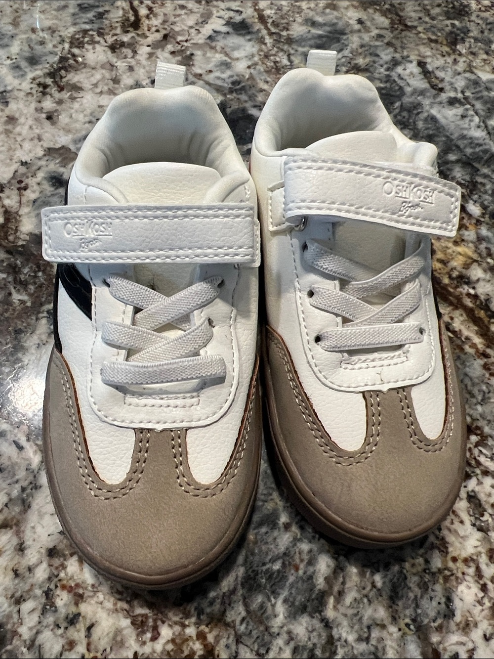 OshKosh B'gosh White Black and Taupe Kids Velcro Sneakers